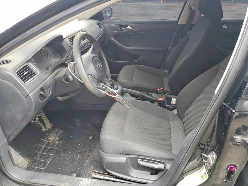 2013 Volkswagen Jetta Base