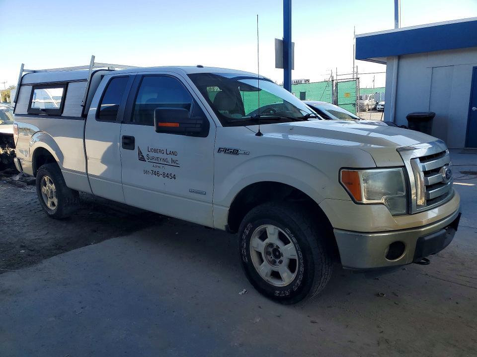 2012 Ford F150 Super cab
