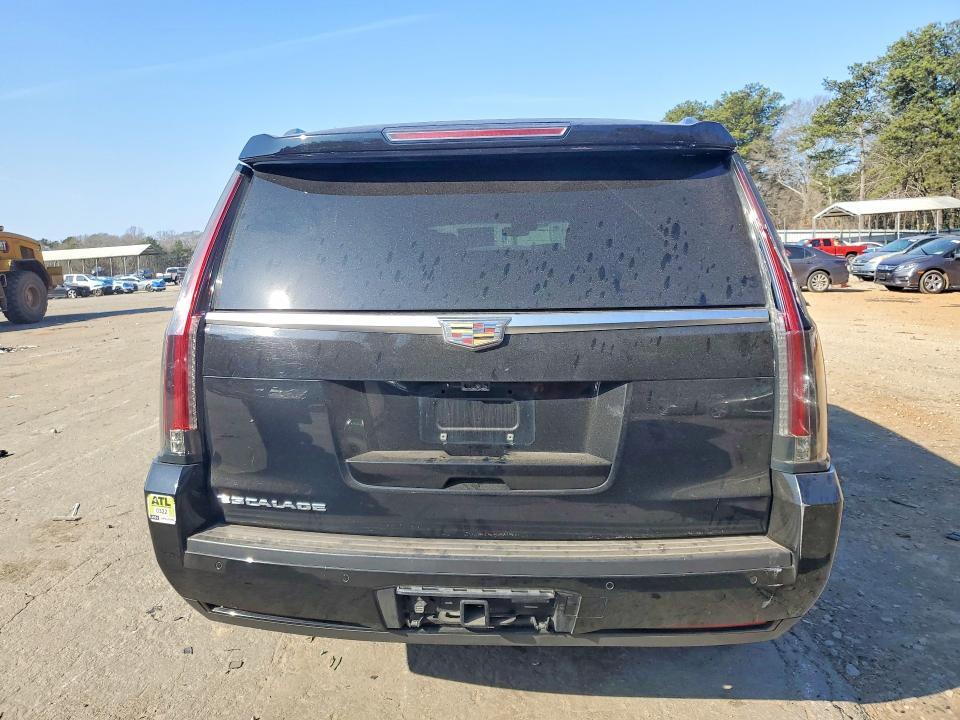 2018 Cadillac Escalade esv Luxury