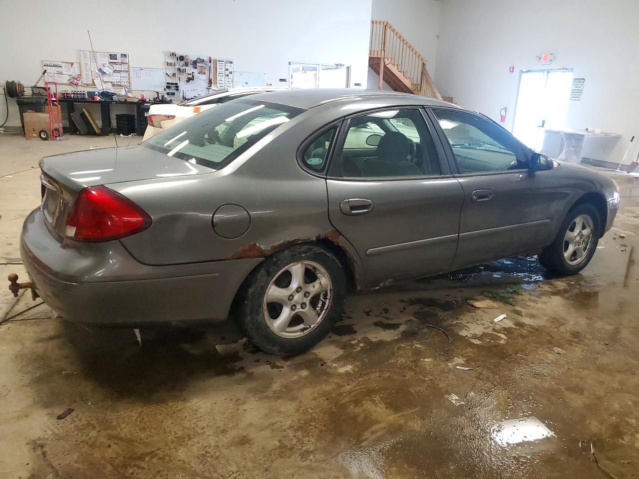 2003 Ford Taurus ses