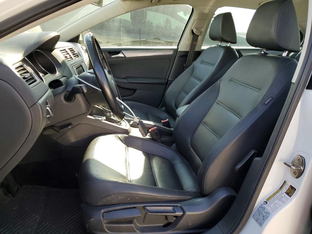 2018 Volkswagen Jetta se