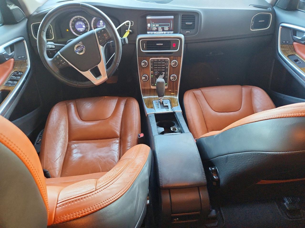 2011 Volvo S60 T6