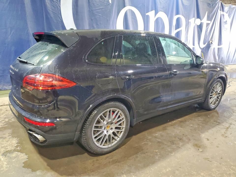 2018 Porsche Cayenne Turbo