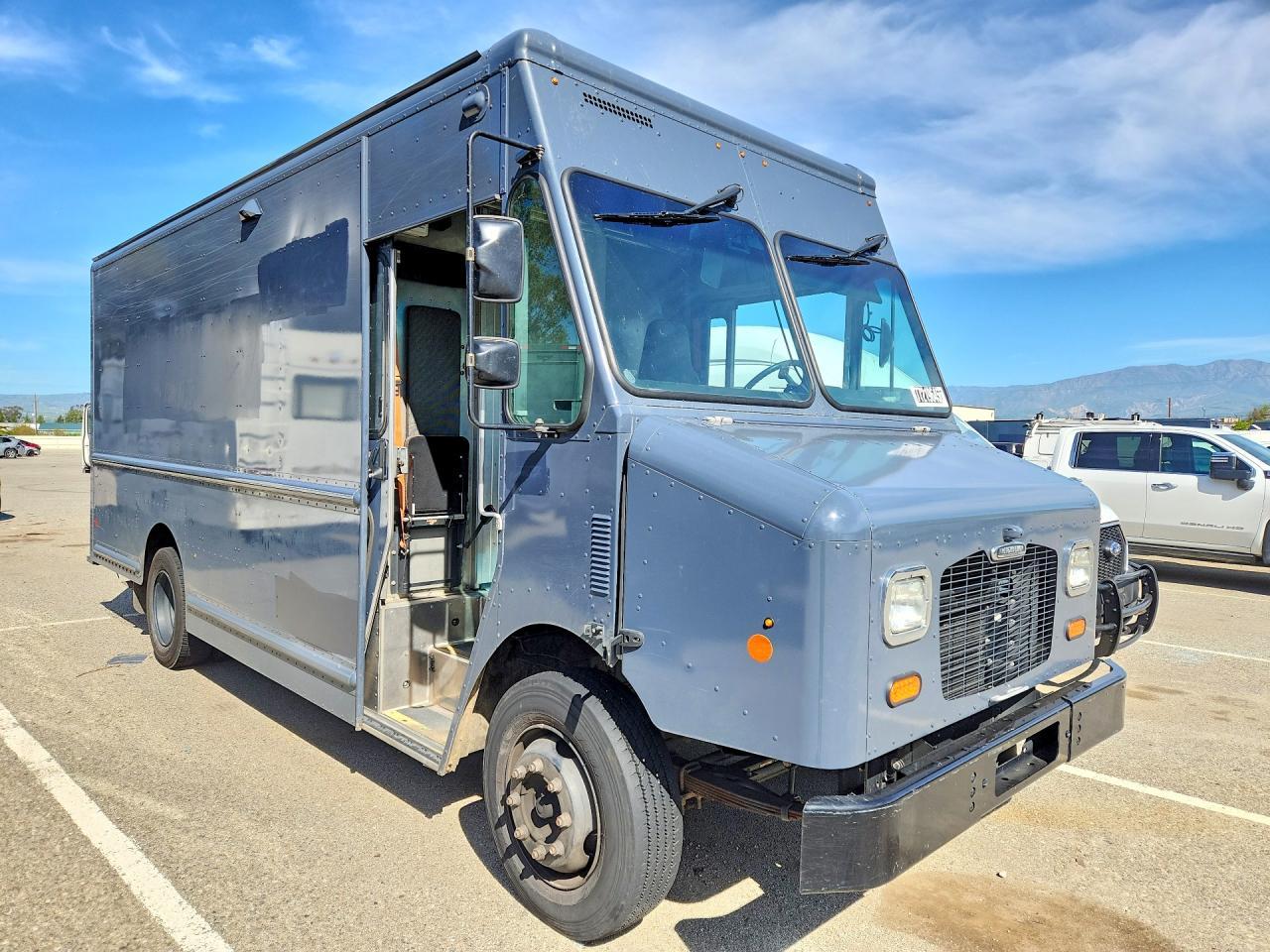 2021 Freightliner MT45 Delivery Truck
