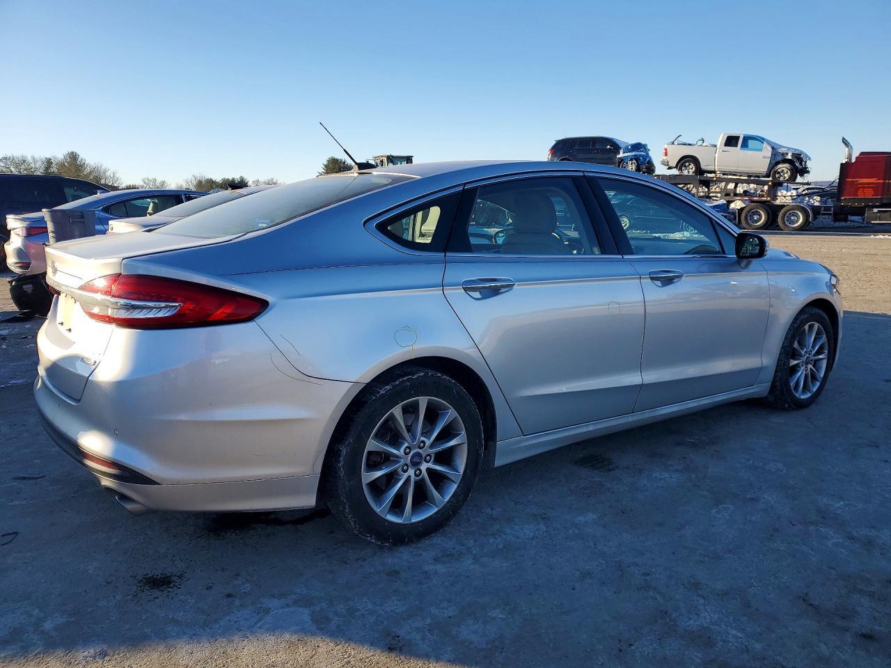 2017 Ford Fusion se