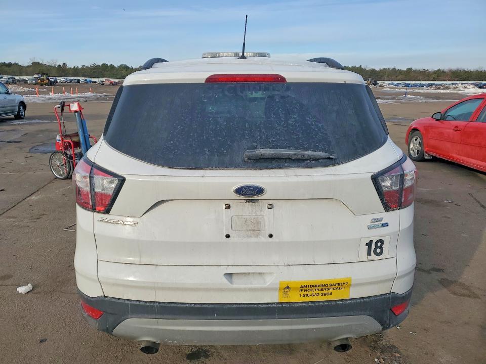 2018 Ford Escape se