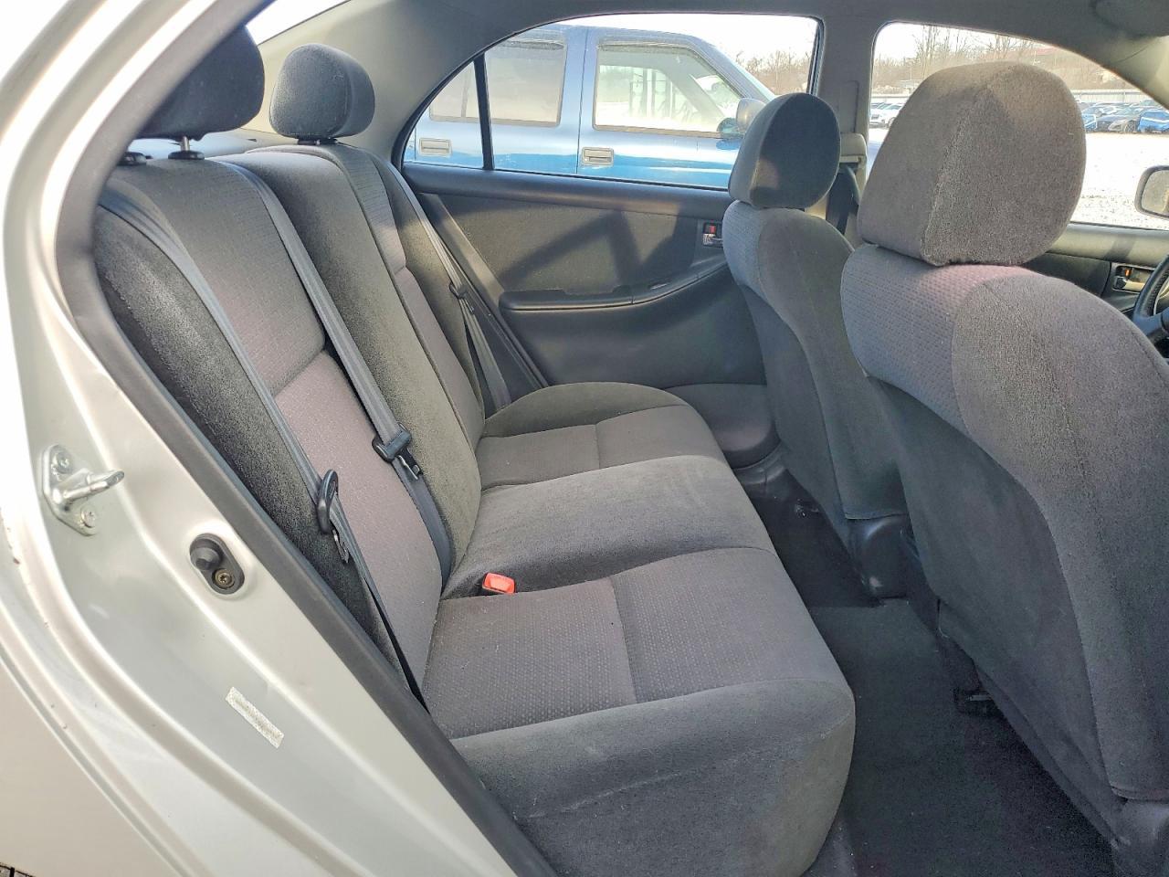 2004 Toyota Corolla s