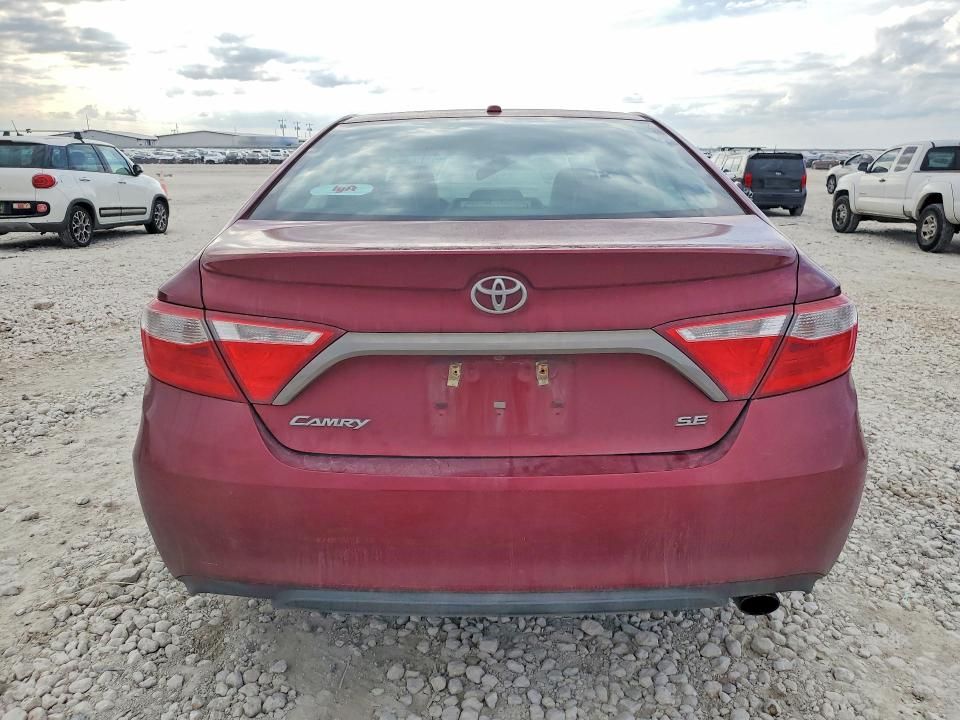 2015 Toyota Camry le
