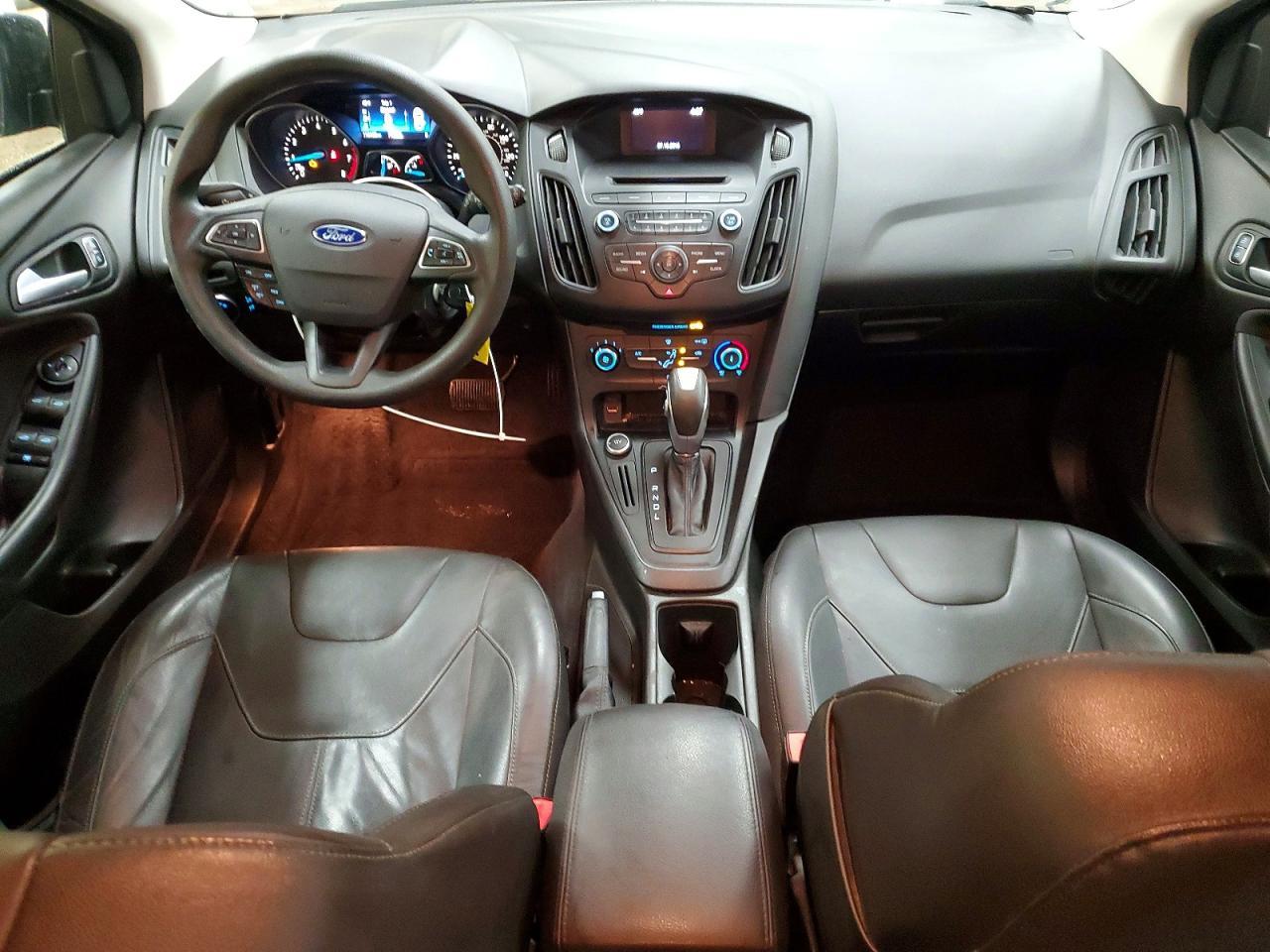 2015 Ford Focus se