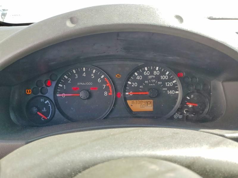 2013 Nissan Frontier s