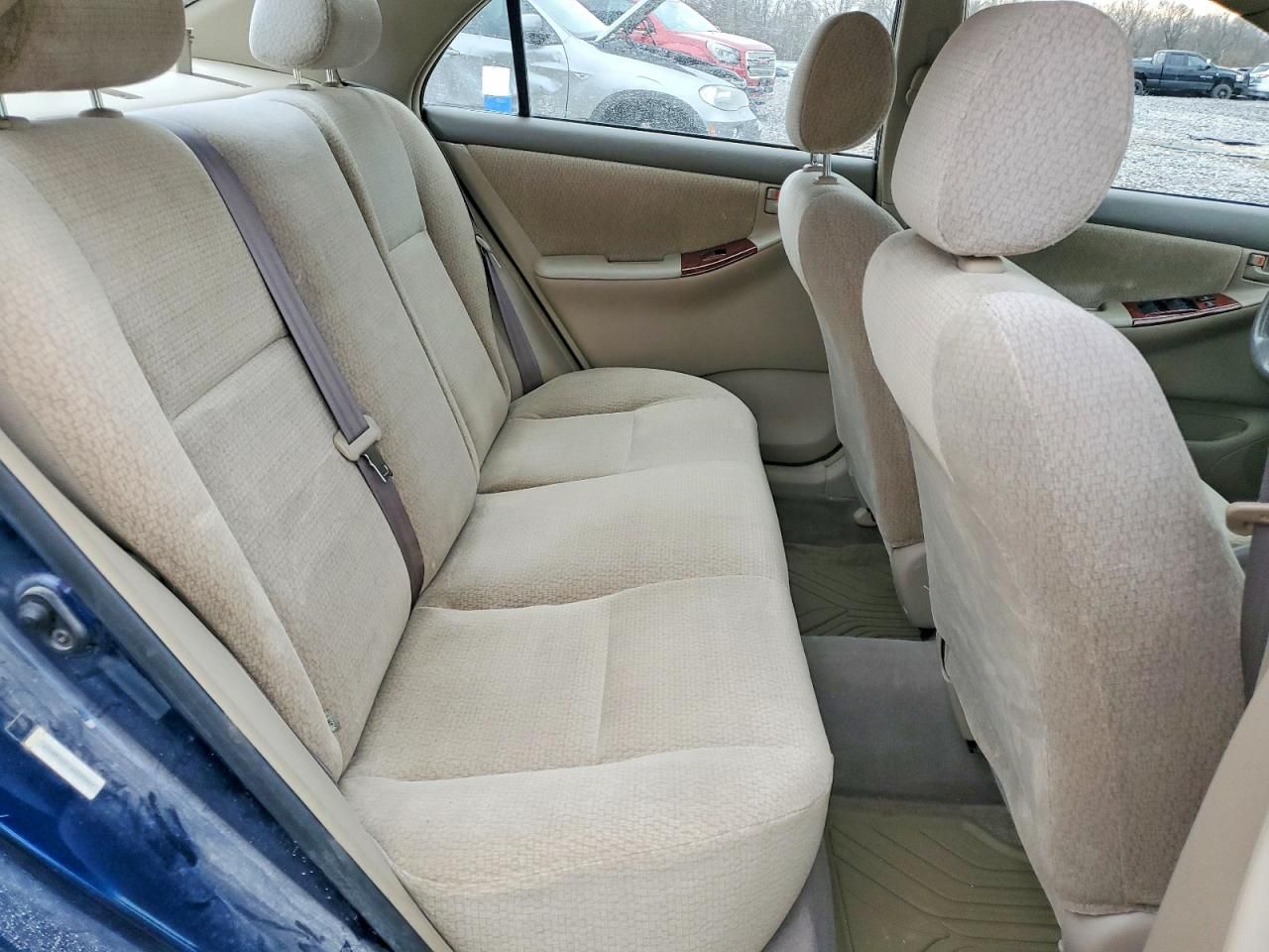 2004 Toyota Corolla ce