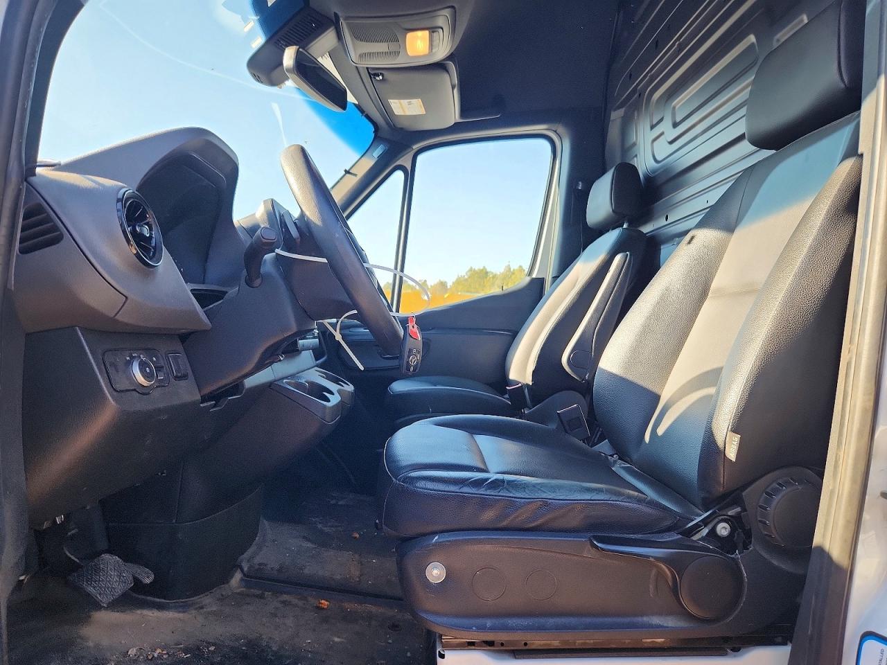 2023 Mercedes-Benz Sprinter 2500