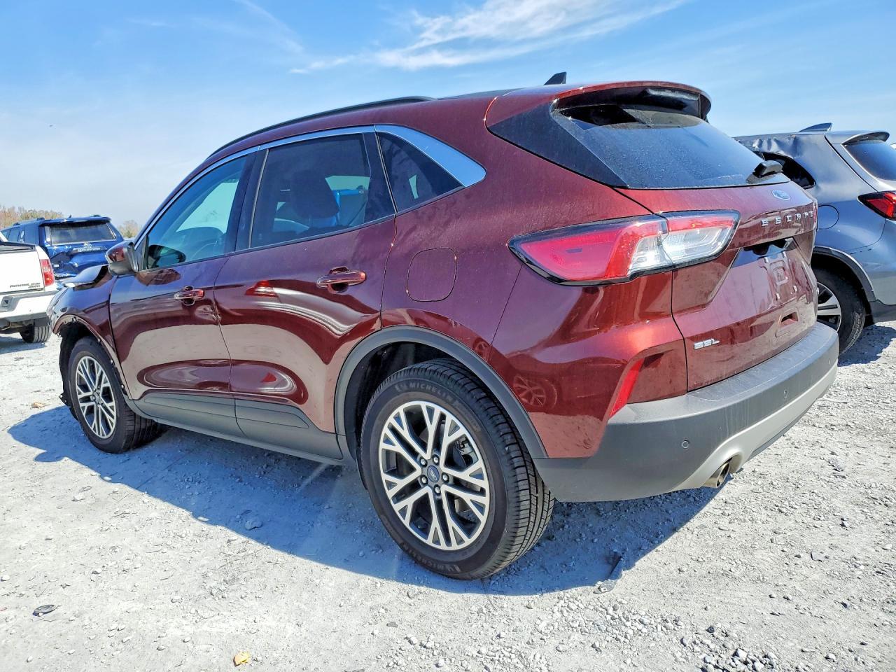 2021 Ford Escape sel