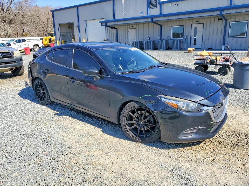 2018 Mazda 3 Touring
