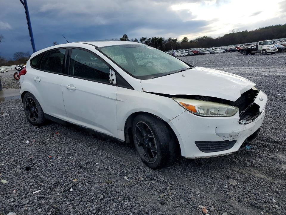2016 Ford Focus se