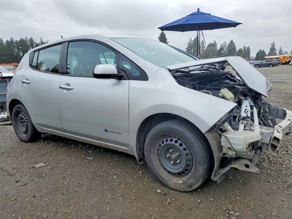 2013 Nissan Leaf s