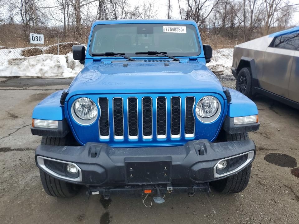 2022 Jeep Gladiator Overland