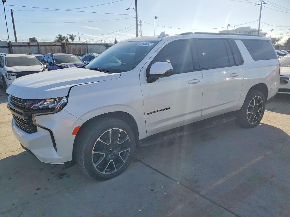 2023 Chevrolet Suburban C1500 rst