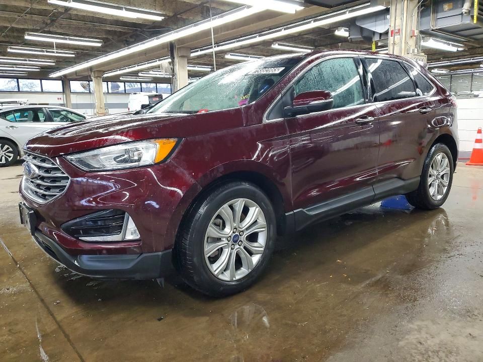 2021 Ford Edge Titanium
