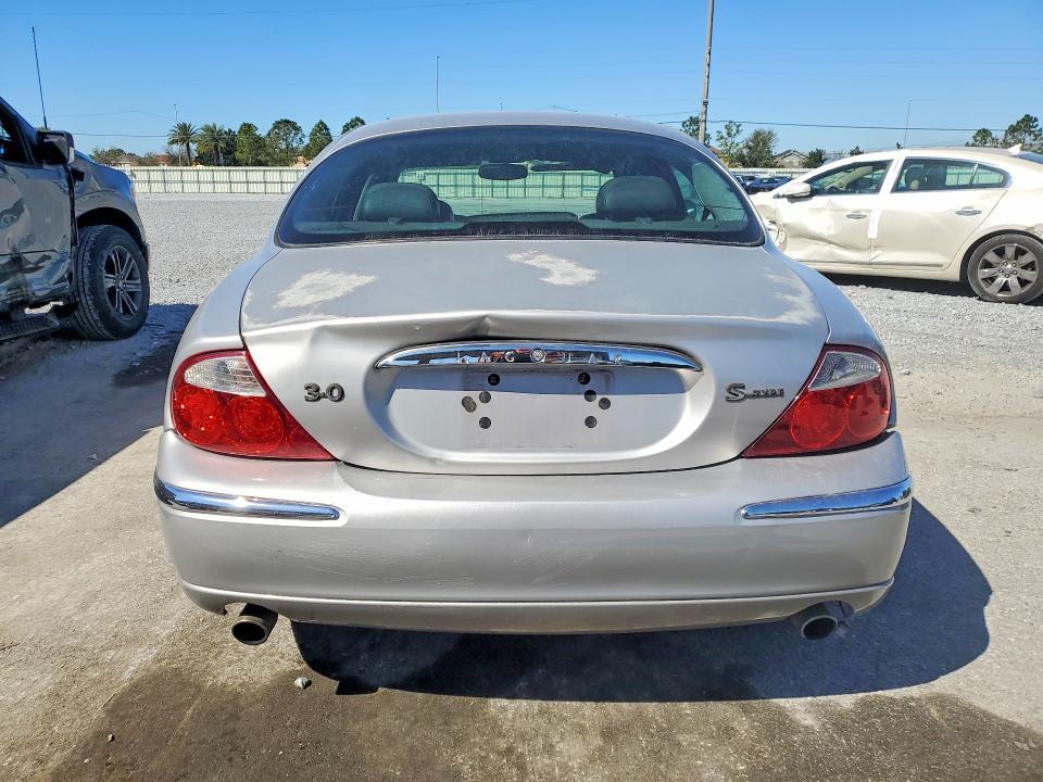 2000 Jaguar S-type