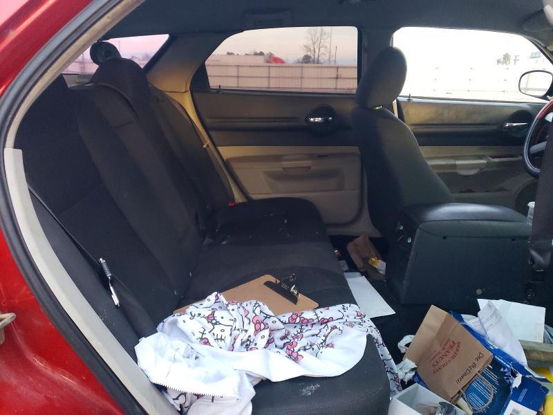 2005 Dodge Magnum se