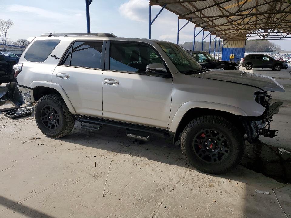 2022 Toyota 4runner SR5 Premium