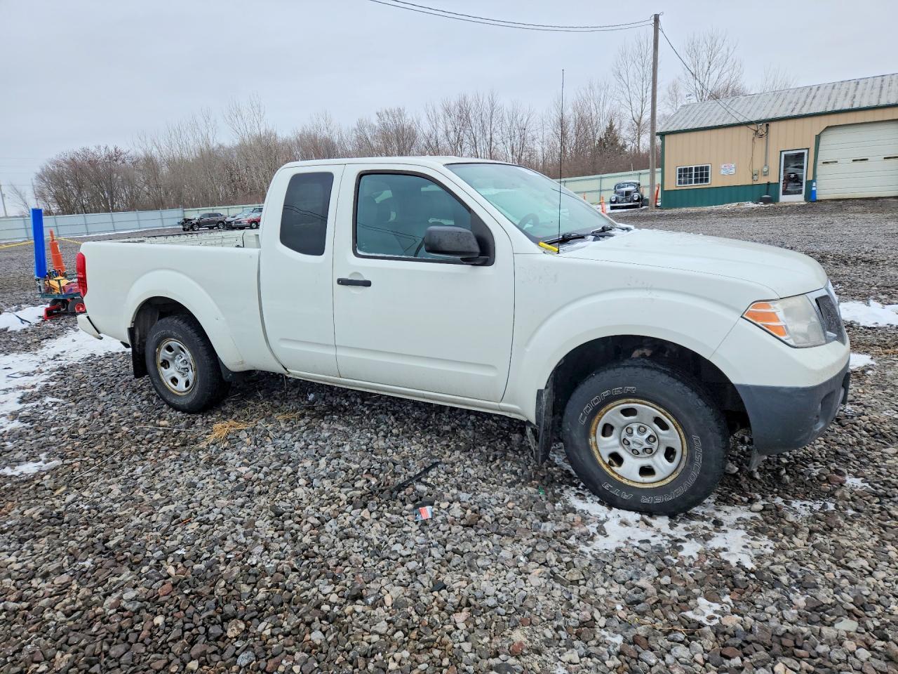 2017 Nissan Frontier s