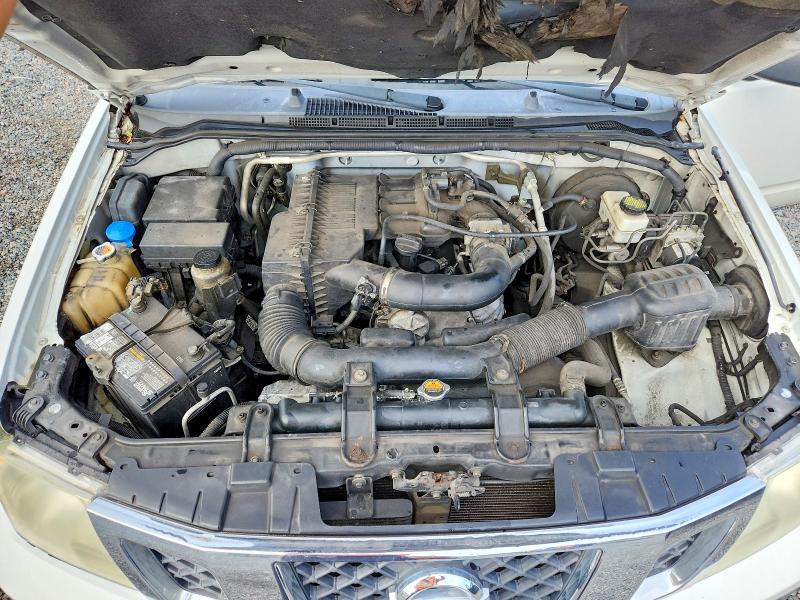 2013 Nissan Frontier S