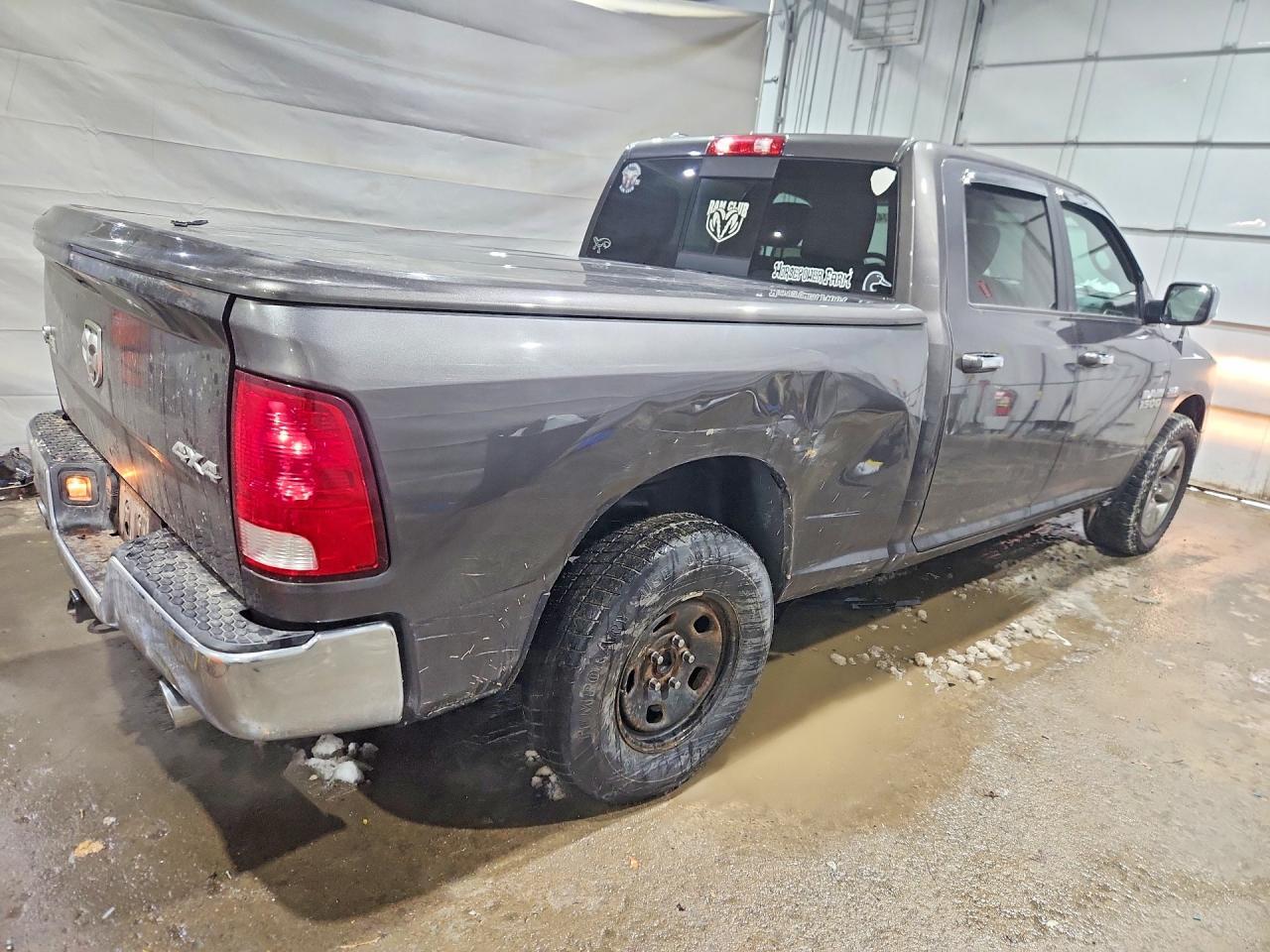 2015 Dodge Ram 1500 slt