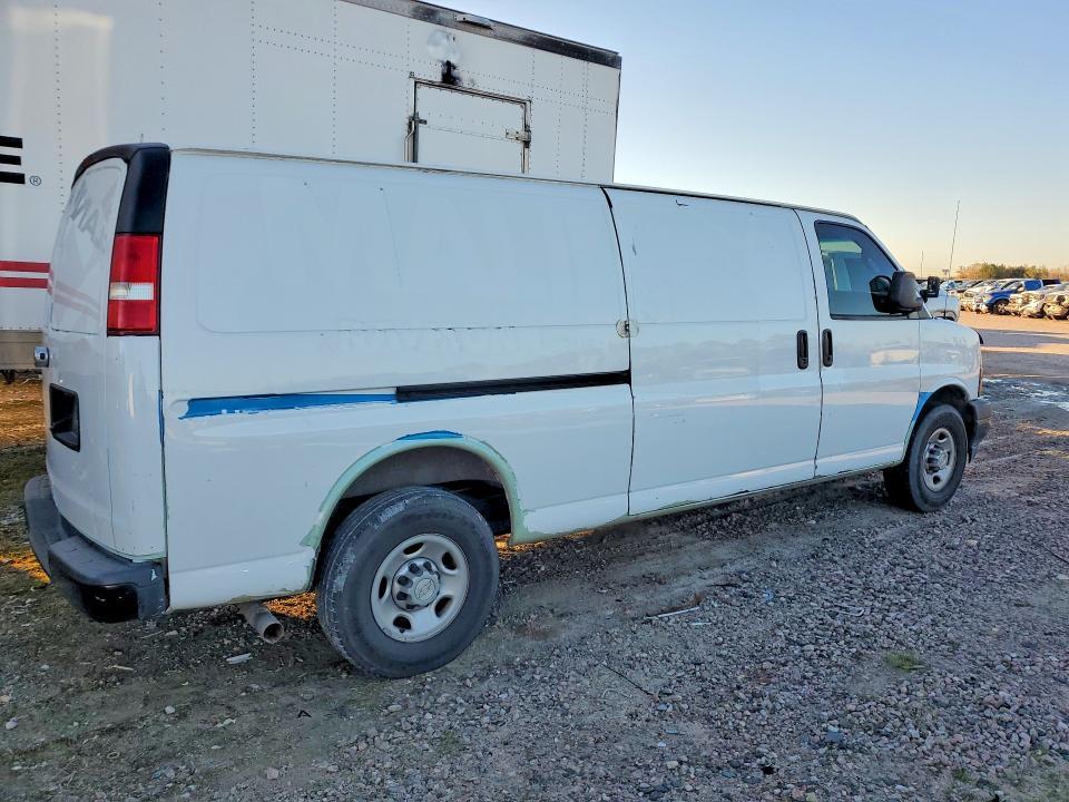 2018 Chevrolet Express 3500 Utility / Service Van