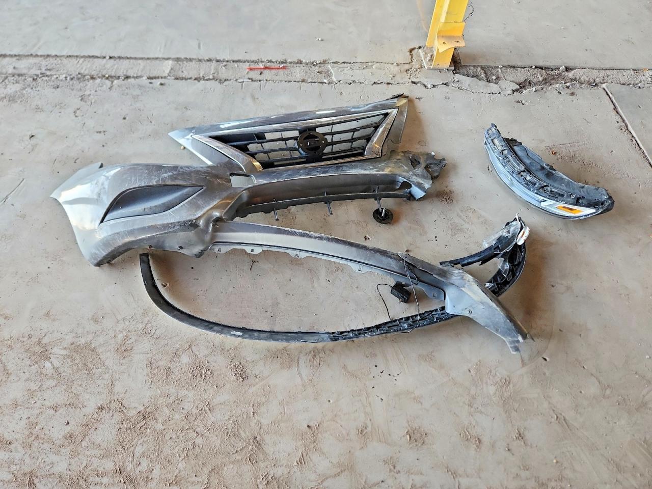 2017 Nissan Versa 1.6 s Plus