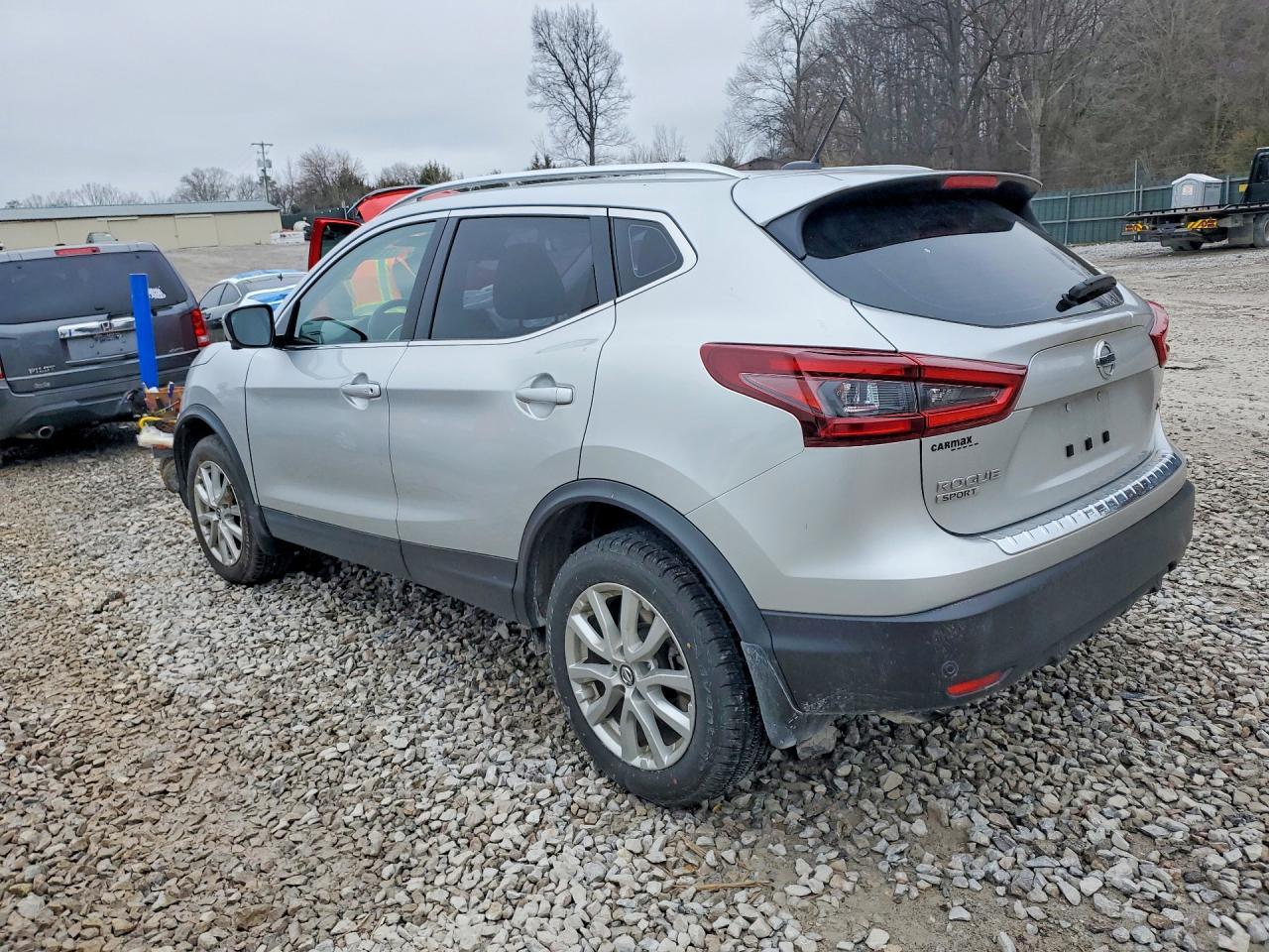 2020 Nissan Rogue Sport sv