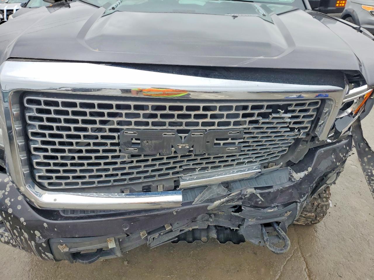 2016 GMC Sierra K2500 Denali