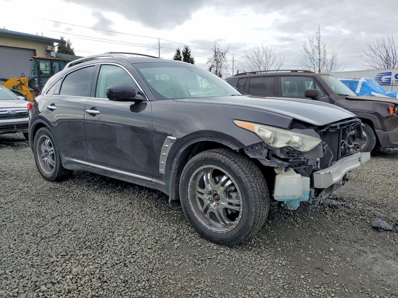 2013 Infinity Fx37