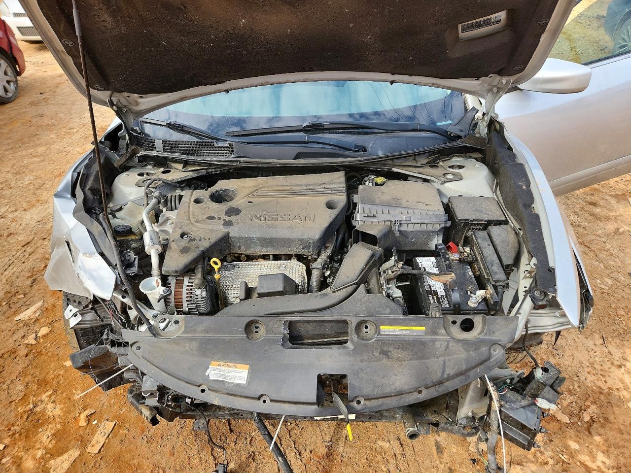 2018 Niss Altima 2.5 s