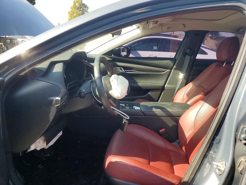 2023 Mazda 3 Preferred