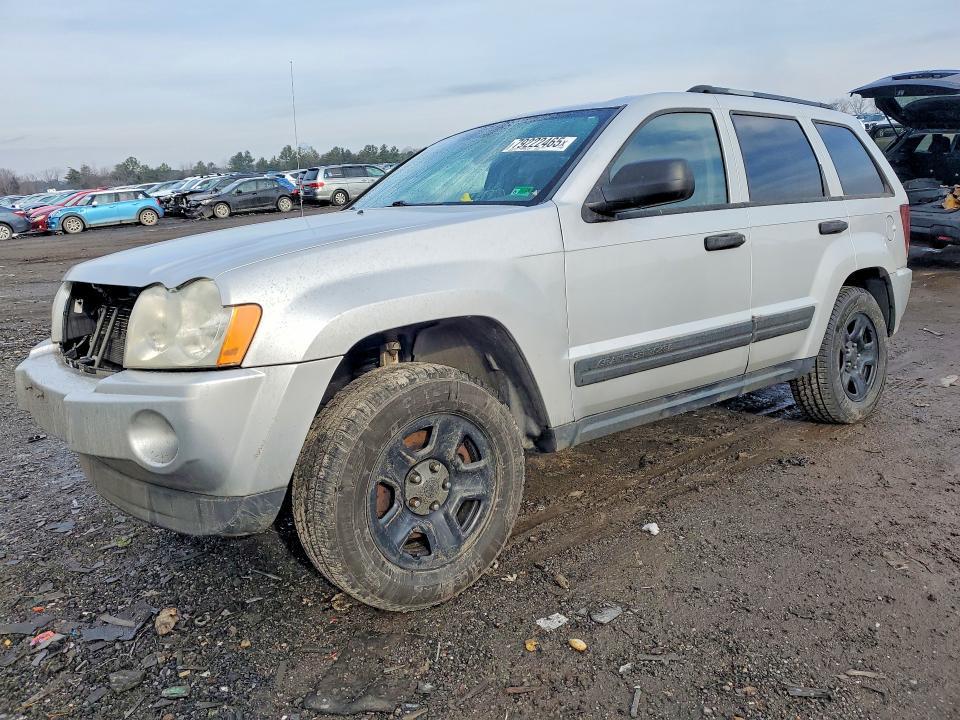 2005 Jeep Grand Cherokee Laredo