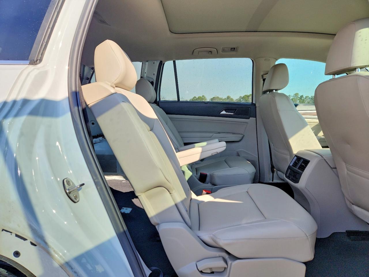 2021 Volkswagen Atlas se