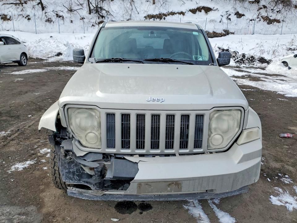 2008 Jeep Liberty Sport