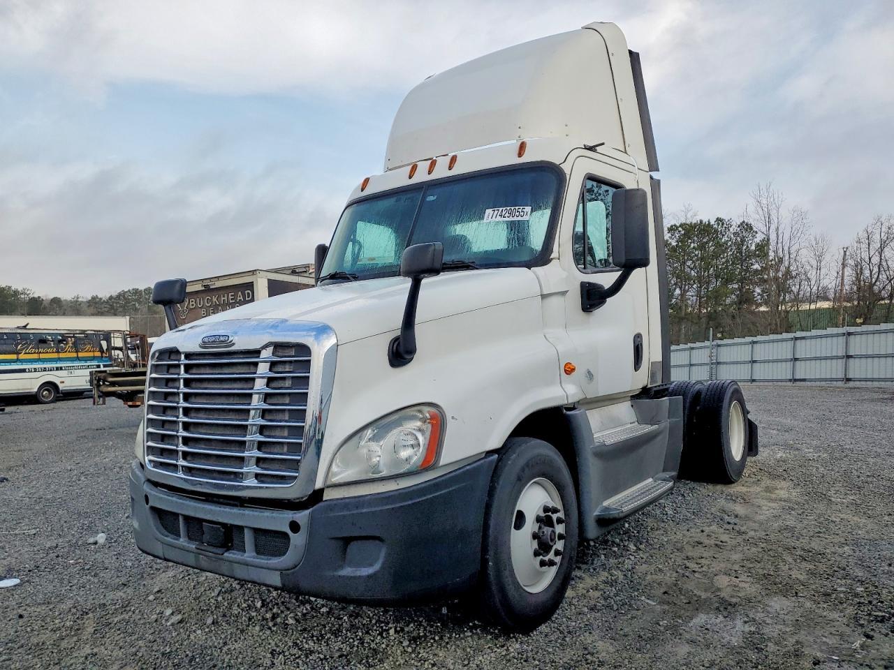 2016 Freightliner Cascadia 125 Semi Truck