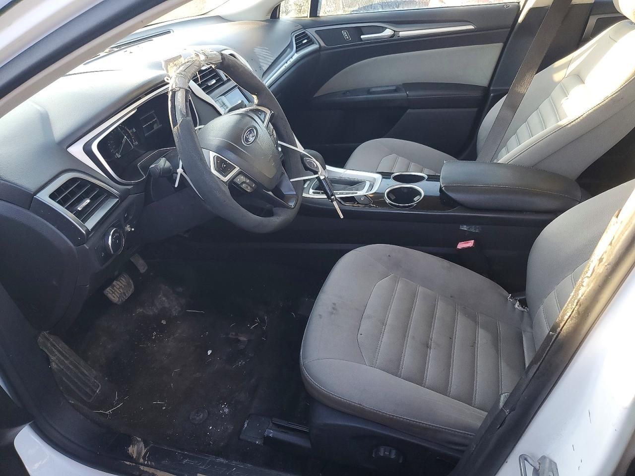 2014 Ford Fusion s Hybrid