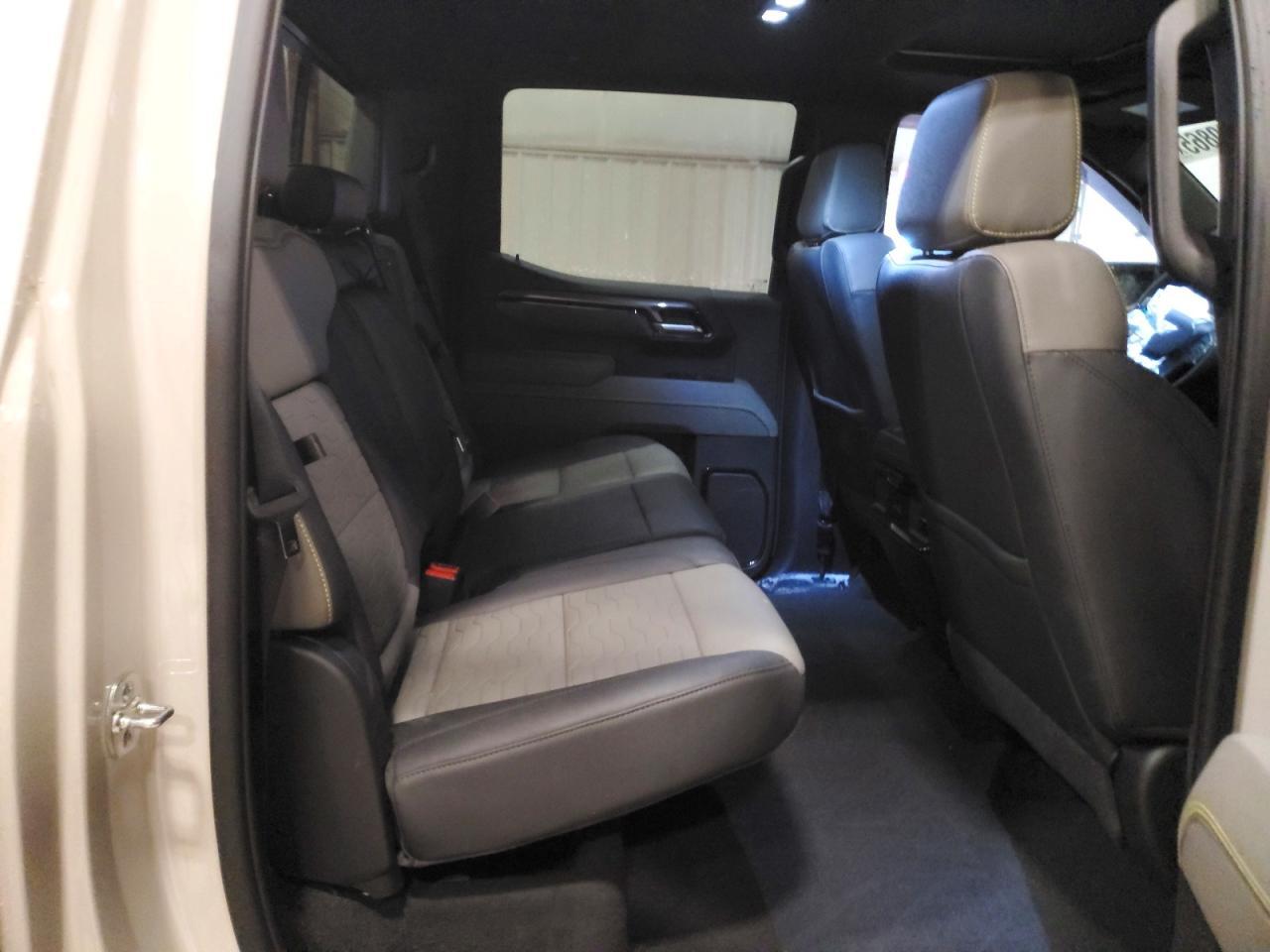 2026 Chevrolet Silverado K1500 ZR2