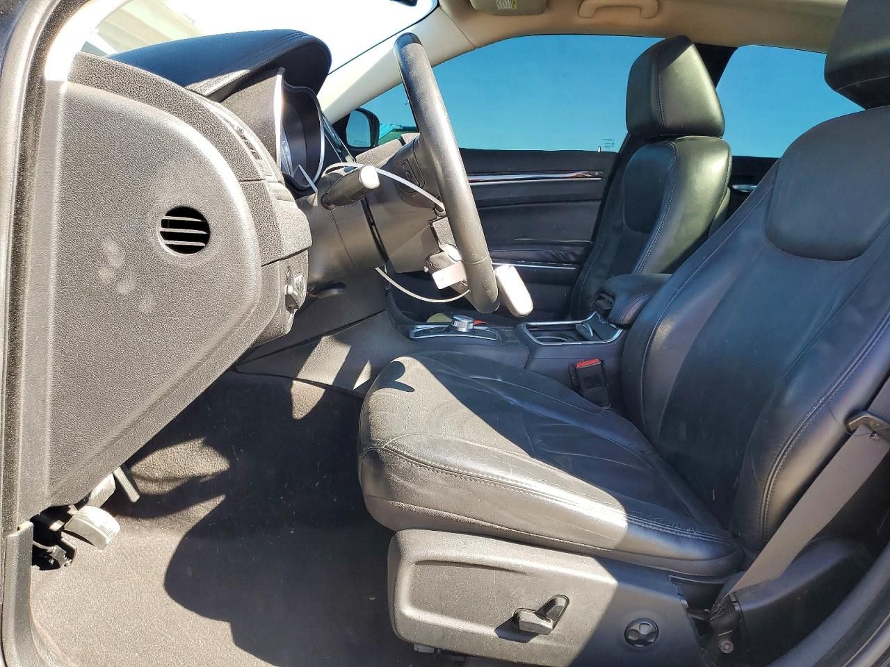 2015 Chrysler 300 Limited