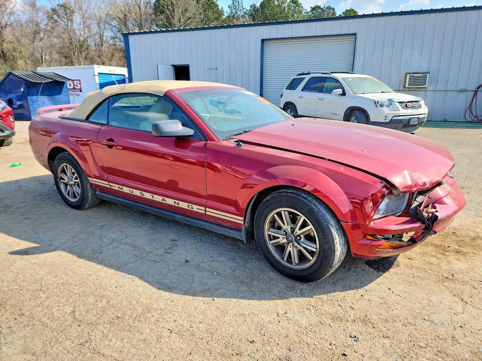 2005 Ford Mustang