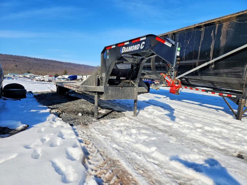 2024 Diamond C Gooseneck Trailer