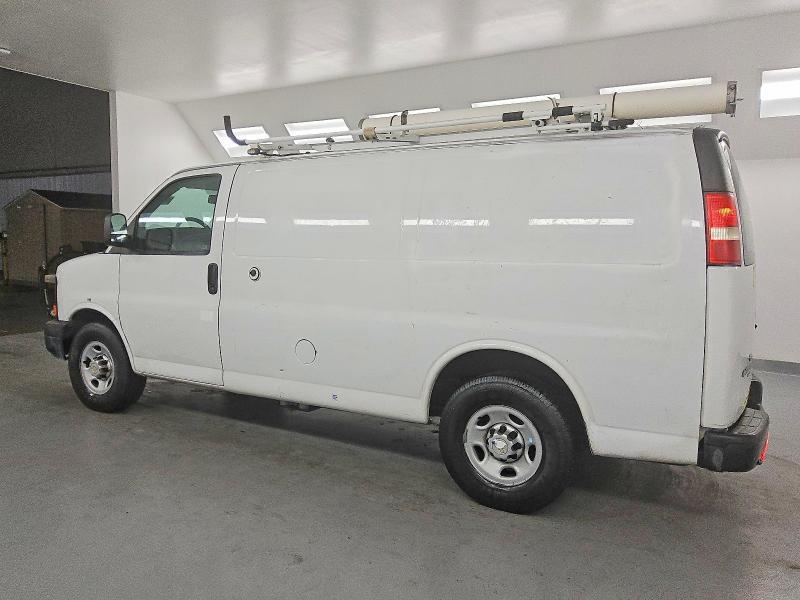 2013 Chev Express G2500