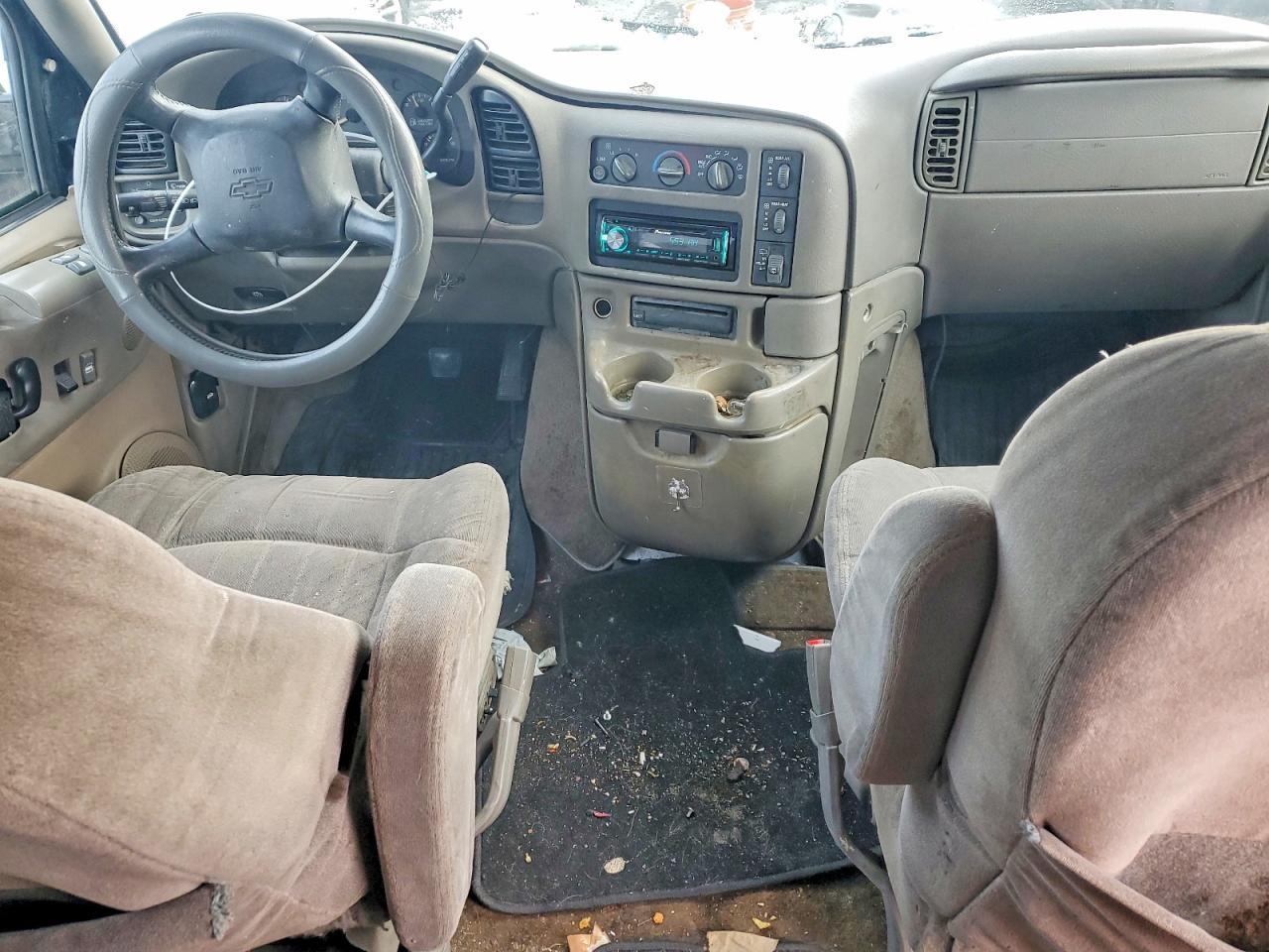 2004 Chevrolet Astro