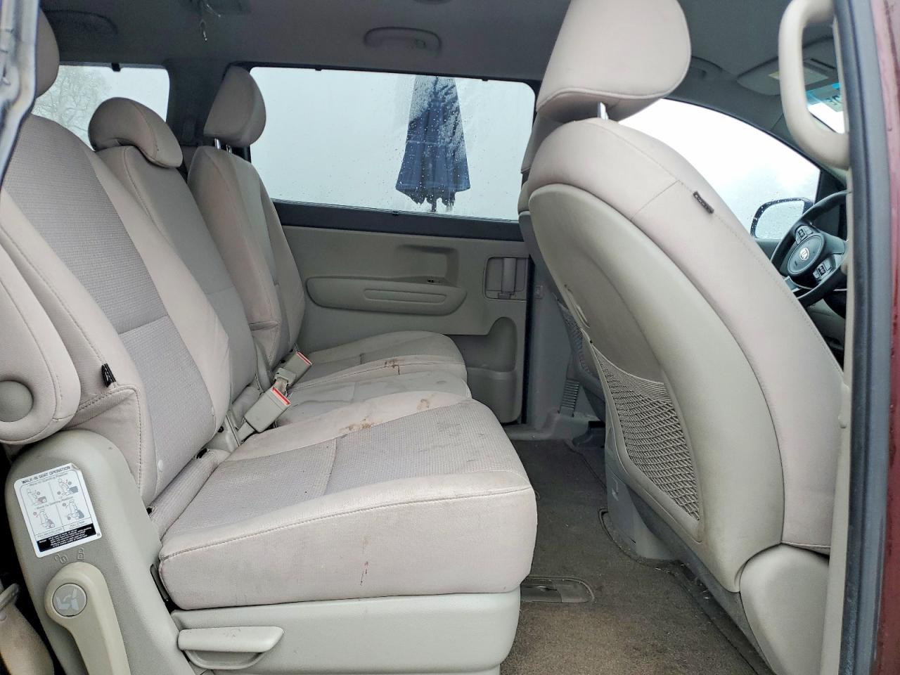 2016 KIA Sedona lx