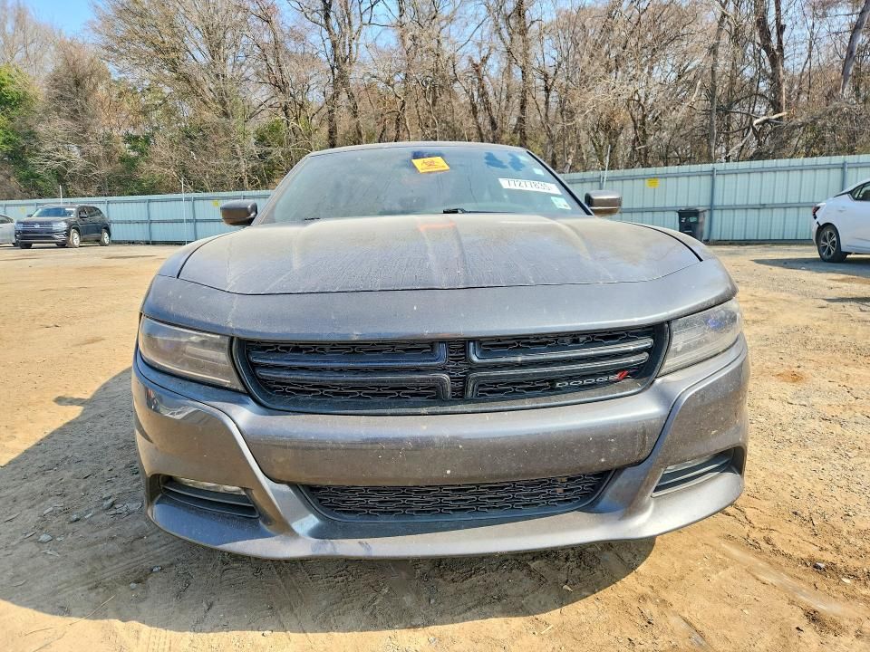 2016 Dodge Charger sxt