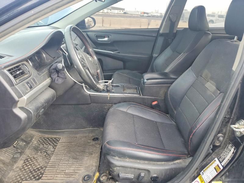 2016 Toyota Camry le